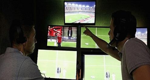 رسميًا.."كاف" يعلن استخدام تقنية الفيديو في كأس السوبر الأفريقي